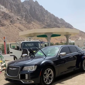 كرايزلر c300 هيمي 5.7 2017