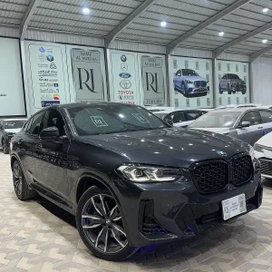 بي ام دبليو BMW X4 ناغي 2022 متوفر الوان سعر يبدء من 158000