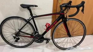 دراجة تريك ايموندا ايس ال 5 TREK EMONDA SL5 مستعمله